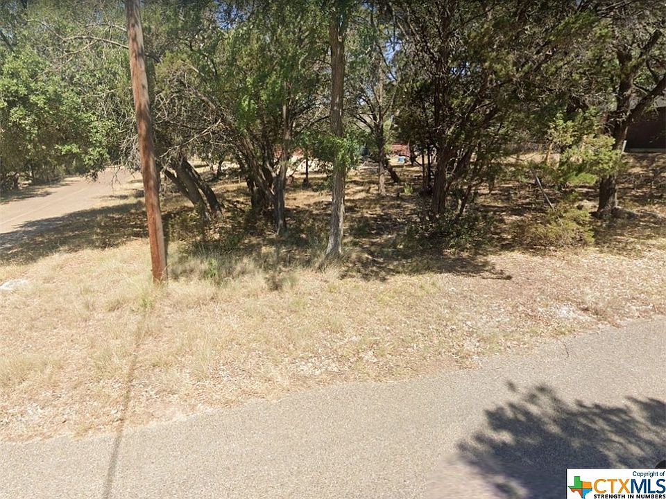 1st image of 14 S Cliffwood Cir