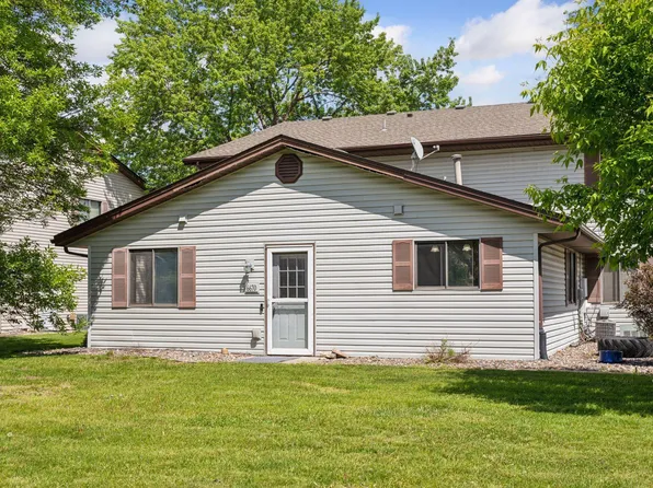 6670 84th Ct N, Brooklyn Park, MN 55445