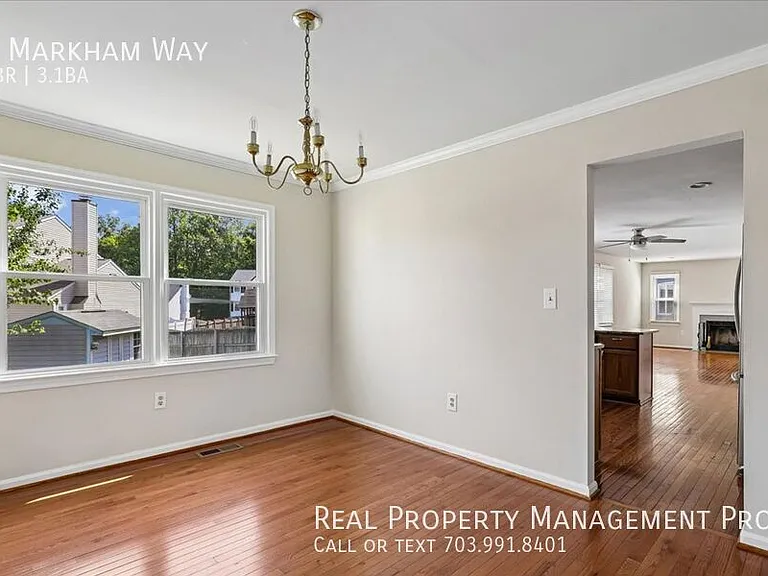4 Markham Way — Photo 12