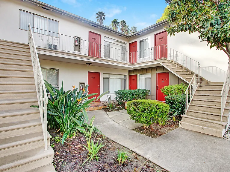 Fulton Apartments — Photo 2