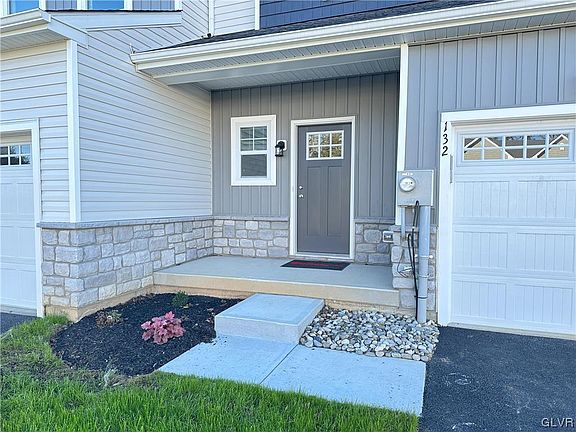 2nd image of 132 Scotty Dr #70