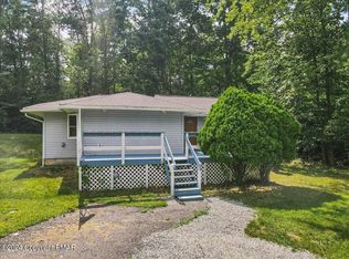 10 Dory Pl, Bartonsville, PA 18321