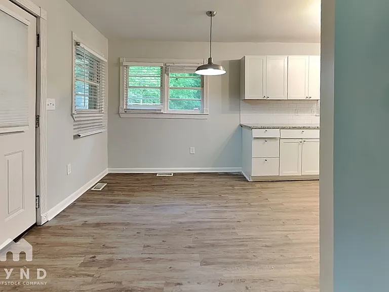 309 Creech Rd — Photo 7