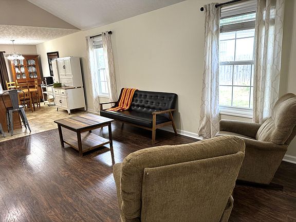 4th image of 116 Lincoln Dr