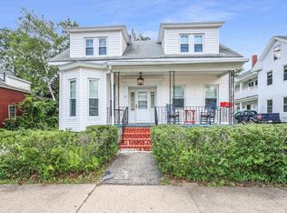 97 Elm St, Nashua, NH 03060
