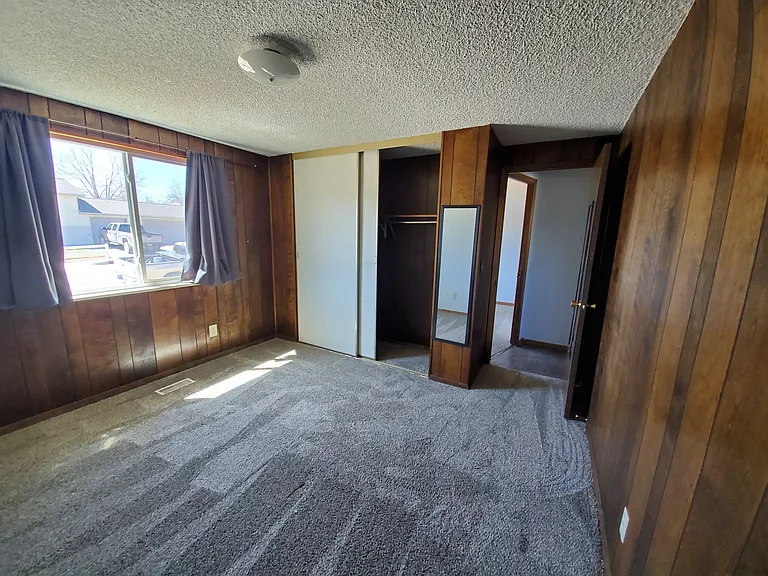 1814 Amherst Ave — Photo 8