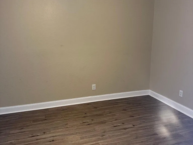 133 Owen Cir N — Photo 7