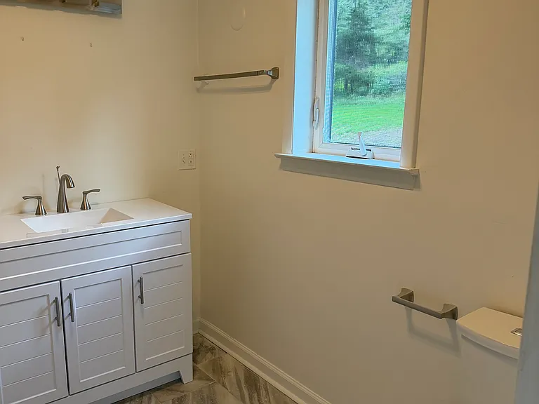 1422 Catawba Rd — Photo 11
