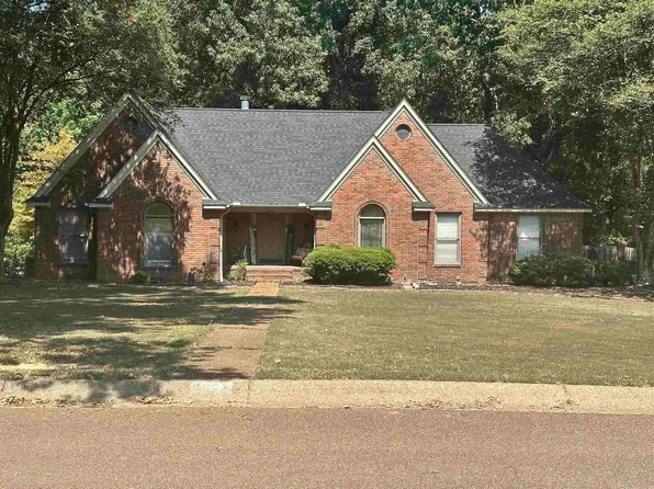 1887 Montrose Dr, Forrest City, AR 72335