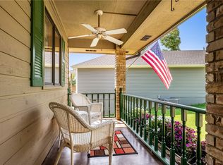 31 Lancaster Dr, Bella Vista, AR 72715