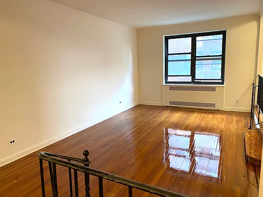Rented by Century 21 American Homes - Long Beach | media 8