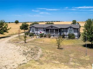 529 State Highway 320, Lott, TX 76656