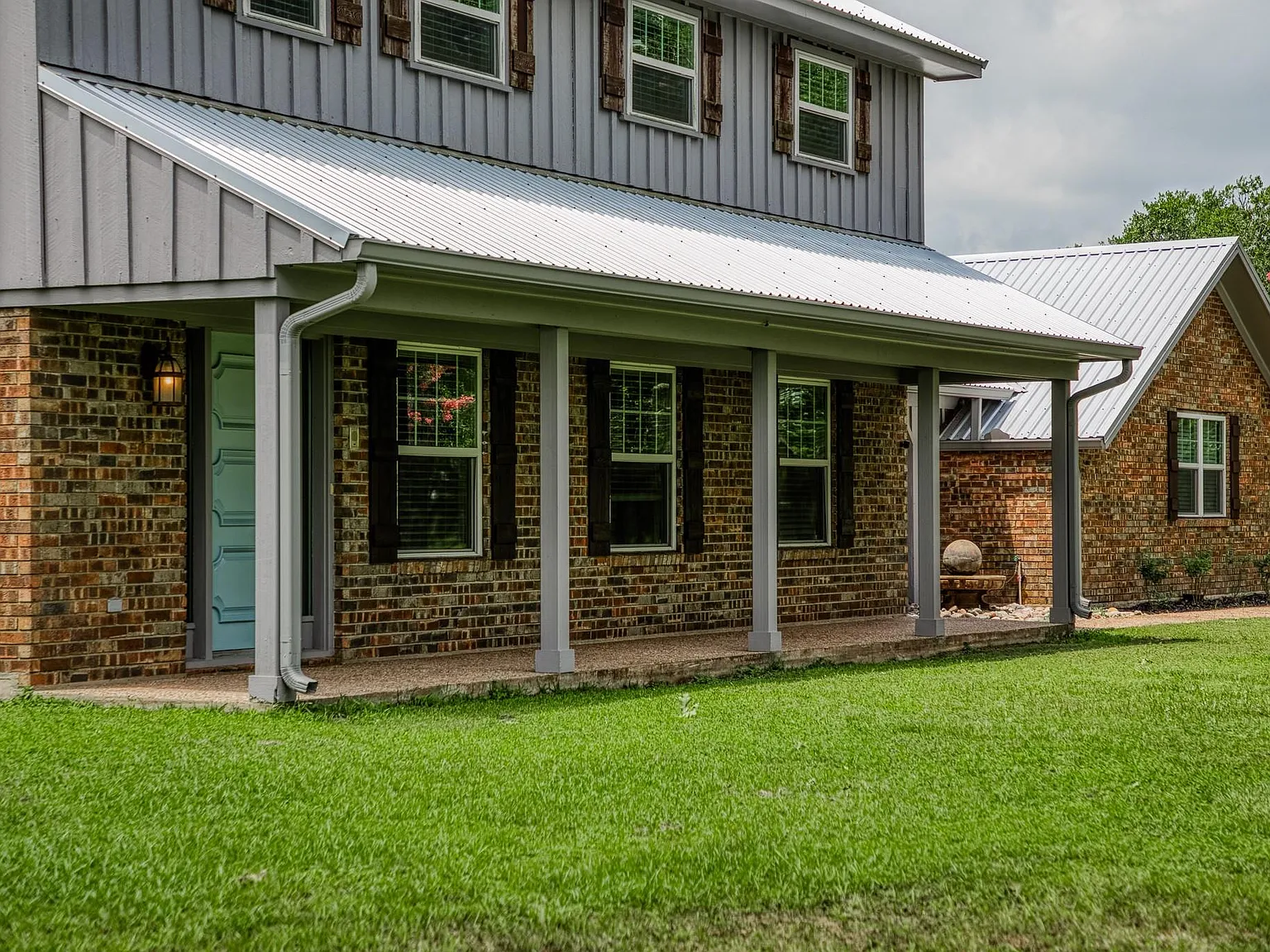4 bed, 3.0 bath, 3416 sqft, $3,500 — Photo 4
