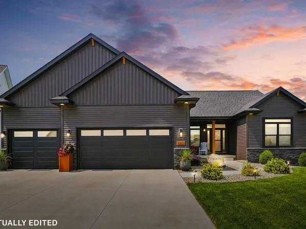 5301 Fernwood Dr, Cedar Falls, IA 50613