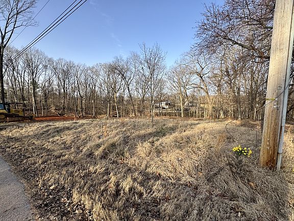 2nd image of 2833 Thrush Dr Lot 95