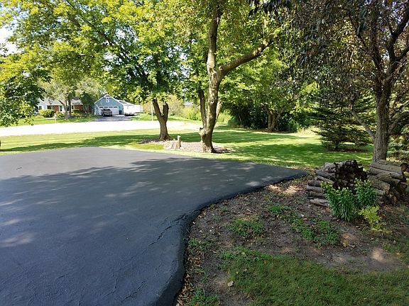 5th image of 35699 N Kenneth Dr