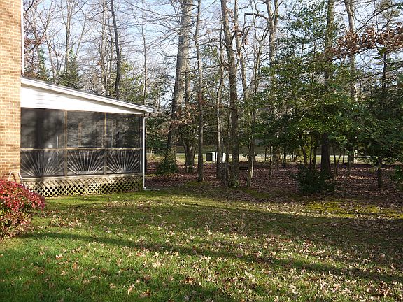 3rd image of 4208 Mount Vernon Pl