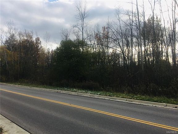 4th image of 917 Meadow Dr