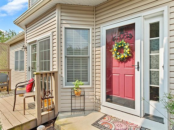 5th image of 4535 Laurelwood Dr