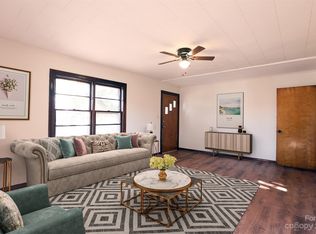 515 Mount Olive Church Rd, Newton, NC 28658