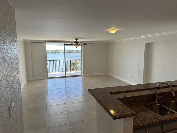 3rd image of 1801 N Flagler Dr APT 701