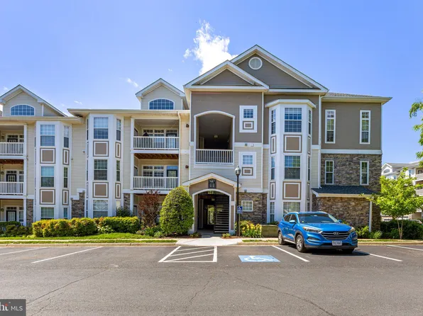 507 Sunset View Ter SE Unit 205, Leesburg, VA 20175