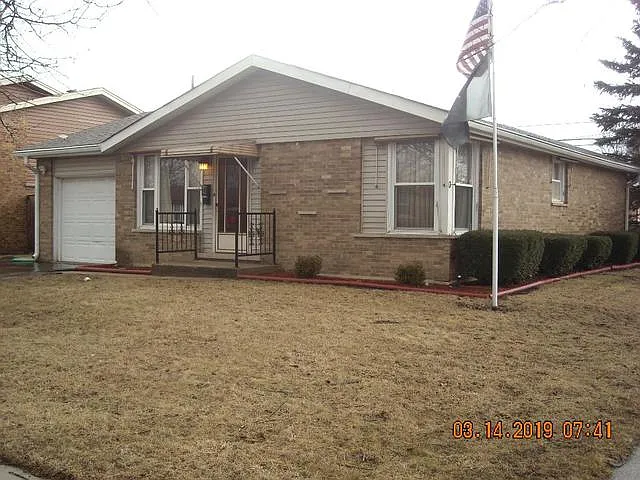 16443 Craig Dr photo 1