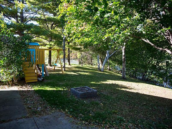 5th image of 12560 73rd Ave N #73
