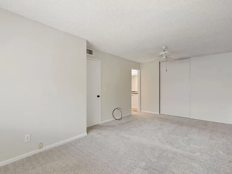 9829 Caspi Gardens Dr #4 — Photo 6