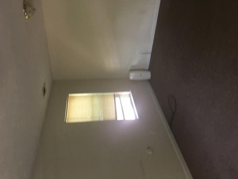 1st image of 4729 Victoria Dr