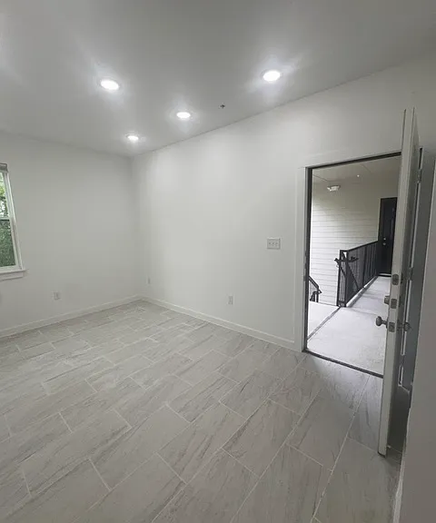 8503 S Flores St #1101 — Photo 14
