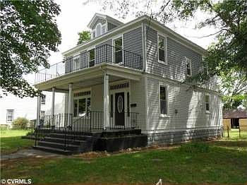 2nd image of 2915 Griffin Ave