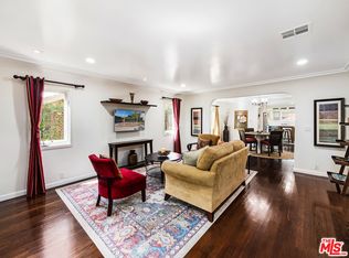 617 Huntley Dr, West Hollywood, CA 90069