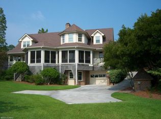 128 White Oak Blf, Stella, NC 28582