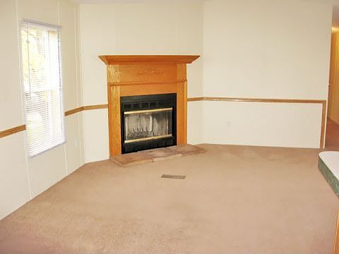 2nd image of 38046 Saint Tropez Dr