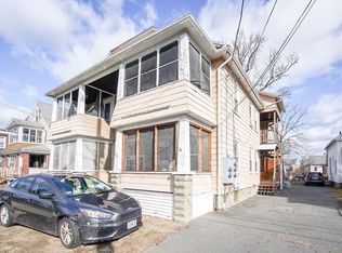 341 Hampden St APT 1, Chicopee, MA 01013
