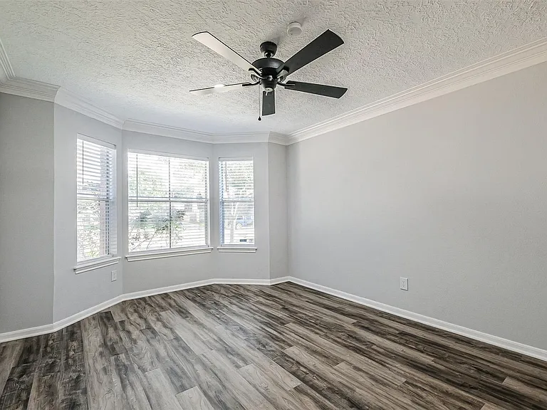 20506 Park Pine Dr — Photo 6