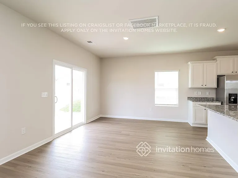 3331 Fox Hall Dr — Photo 7