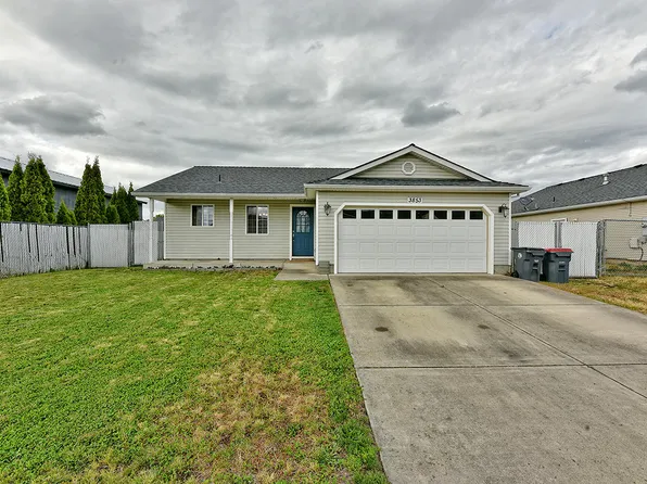 3853 Avenue E, White City, OR 97503