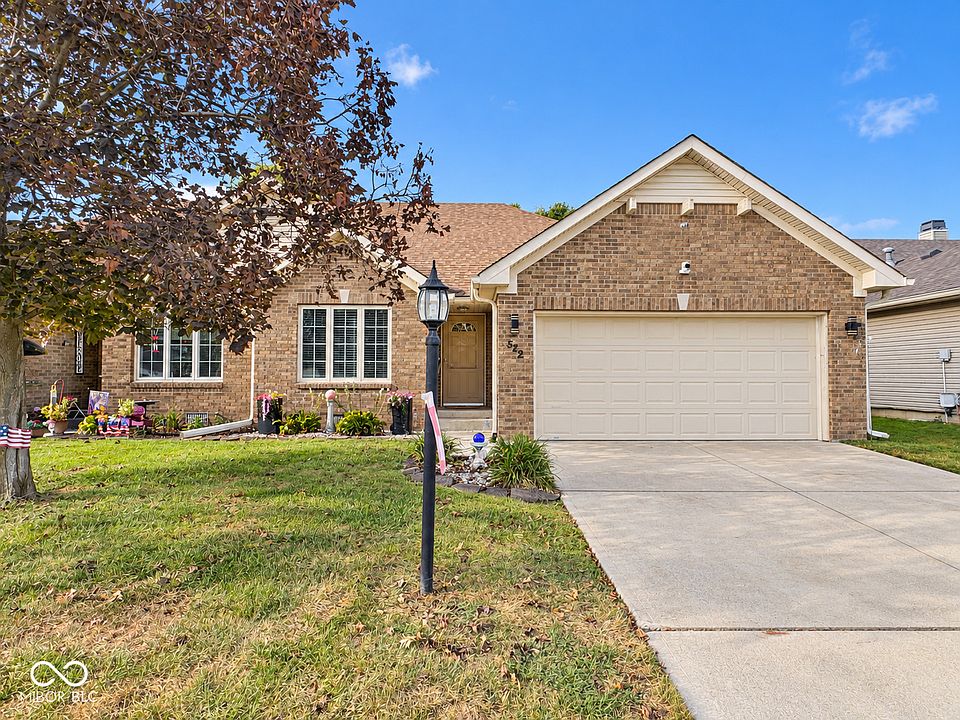 1st image of 542 Silver Fox Ct