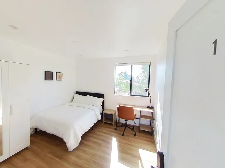 1607 W 35th Pl — Photo 33