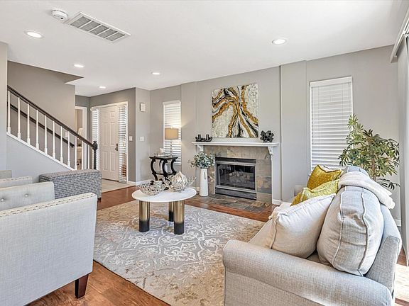 3rd image of 5639 Blossom Park Ln