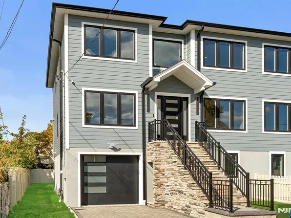 25A Pulaski Ave, Wallington, NJ 07057