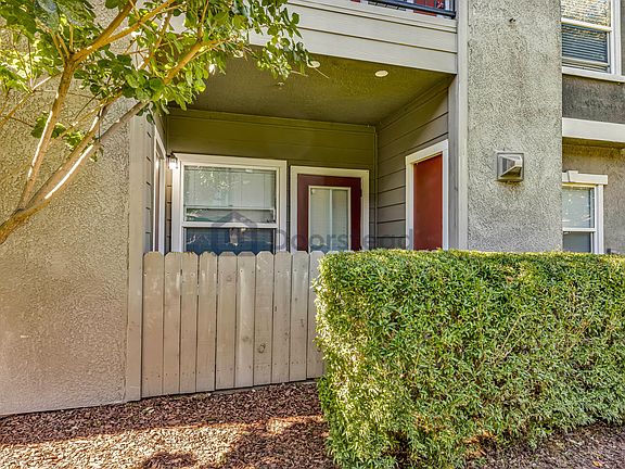 4th image of 8434 Walerga Rd APT 212