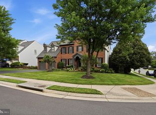 11869 Chanceford Dr, Woodbridge, VA 22192