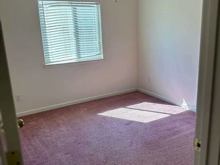 1265 Nelson Blvd — Photo 12