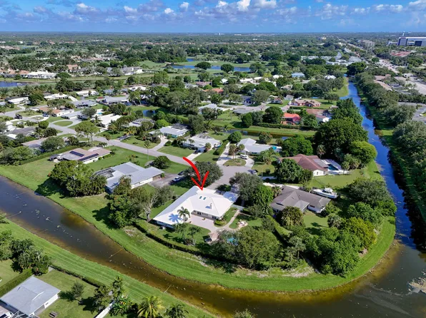 4598 Juniper Lane, Palm Beach Gardens, FL 33418