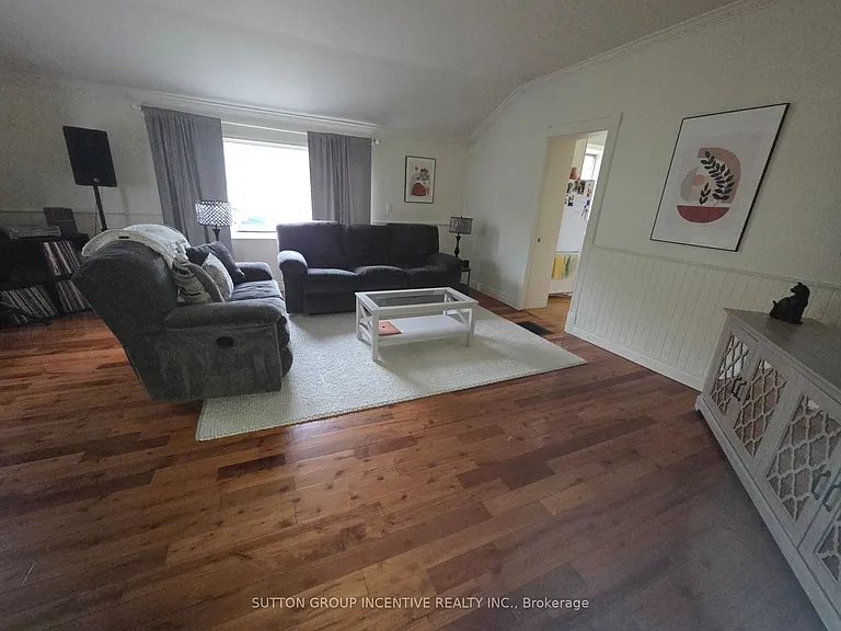 203 Blake St — Photo 4