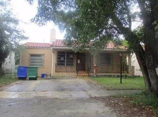 2543 SW 15th St, Miami, FL 33145