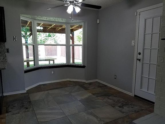 5th image of 1818 Sage Dr